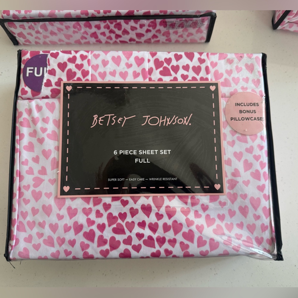 Betsey Johnson Heart Bed Sheets
